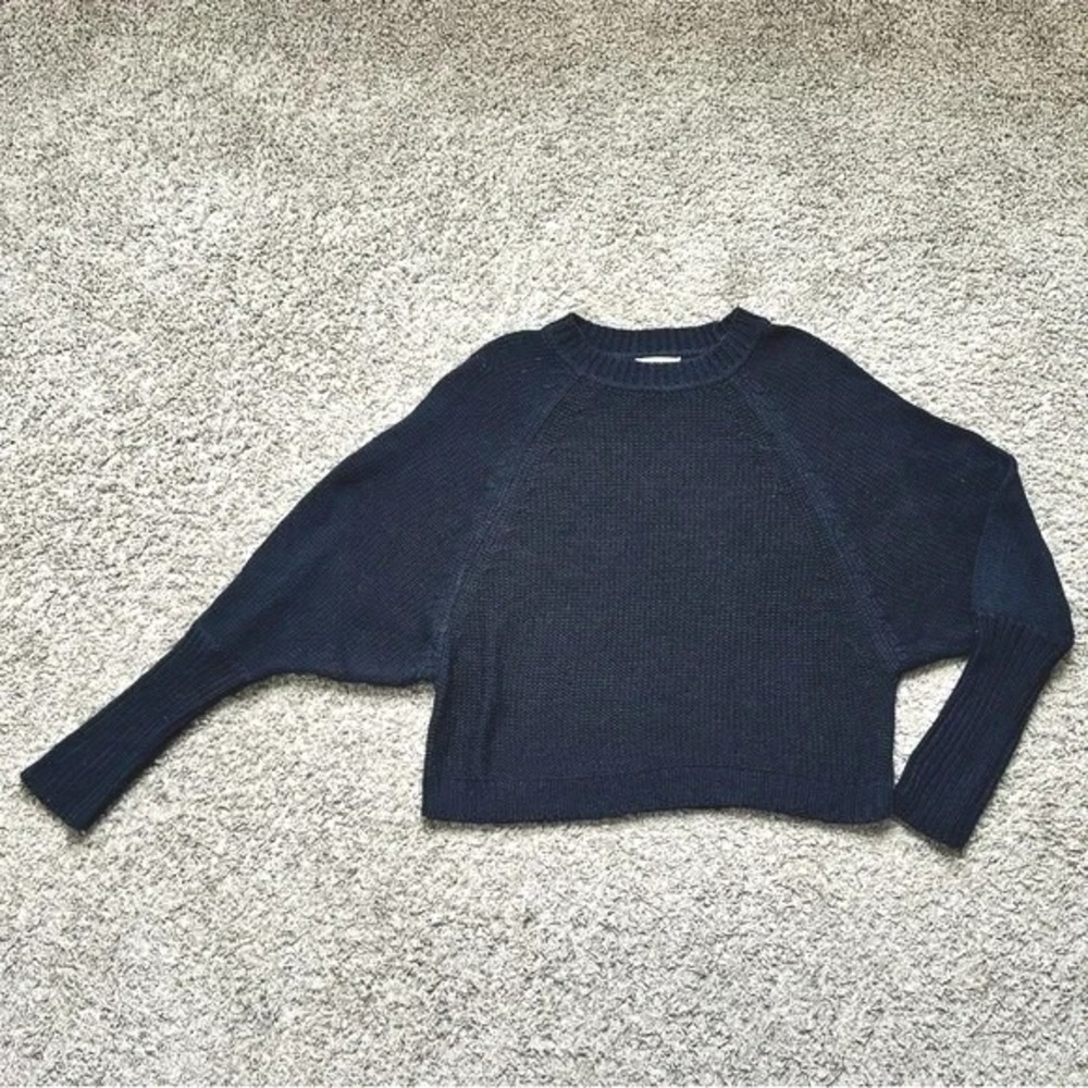 EVEREVE Navy Blue Knit‎ Cropped Sweater Dolman Sleeve Size M